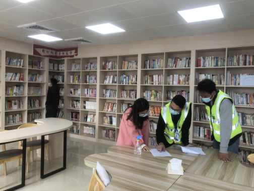 圖4:大亞灣區(qū)宣教局聯(lián)合第三方消防服務(wù)單位巡查新畬村.jpg