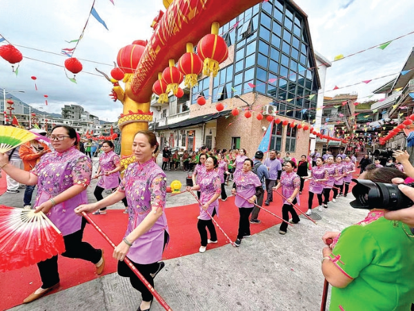 東升村具有“漁家婚嫁”和“大王爺節(jié)”等文化資源.jpg